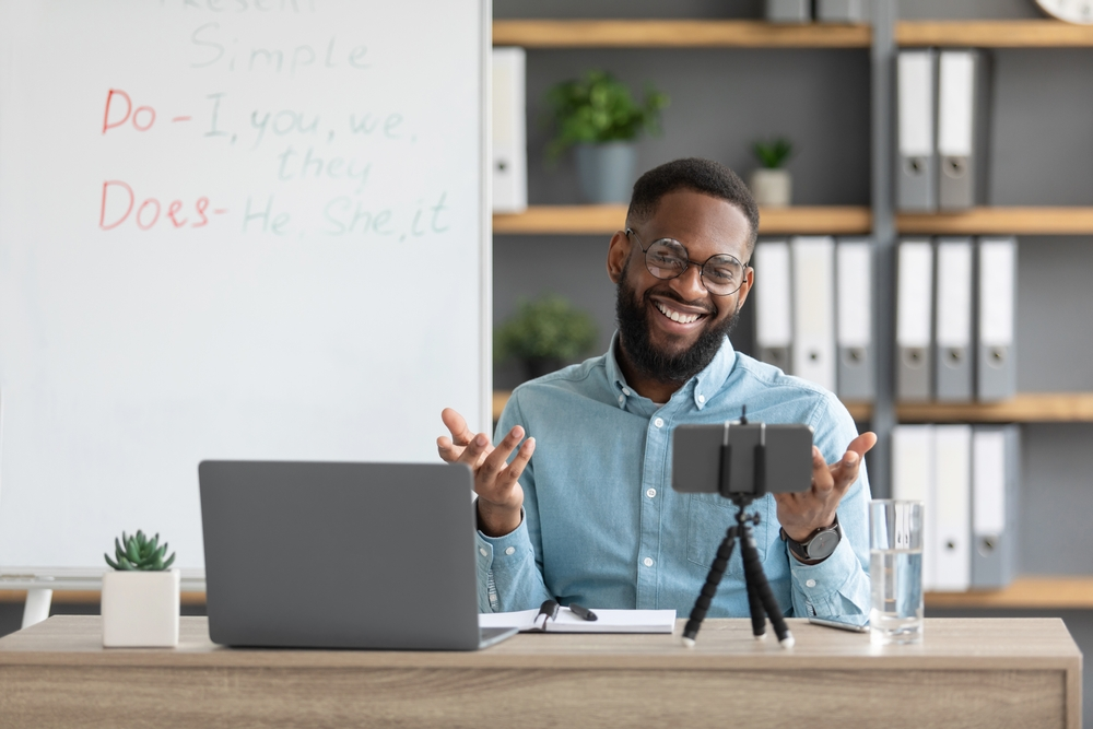 Teacher enjoying their online zoom class